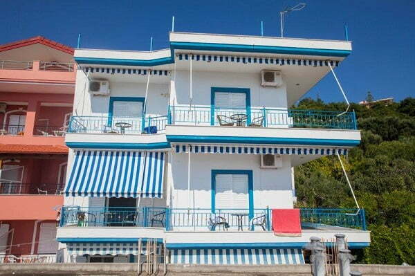 Κασκάνης Ενοικιαζόμενα Δωμάτια Βράχος Πρέβεζα